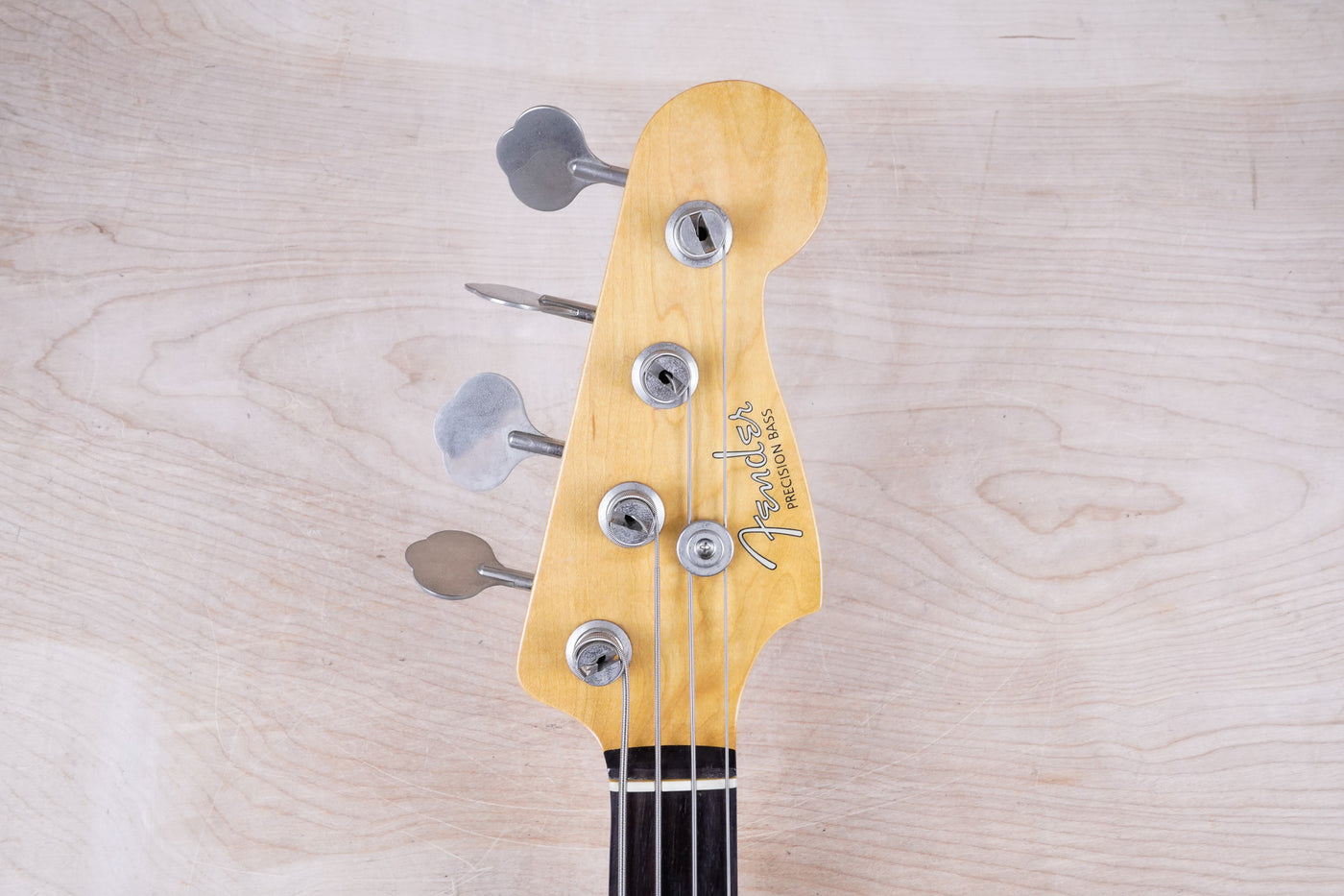 Fender PB62-55 Precision Bass Reissue MIJ 1988 Vintage White Japan Fujigen w/ Bag