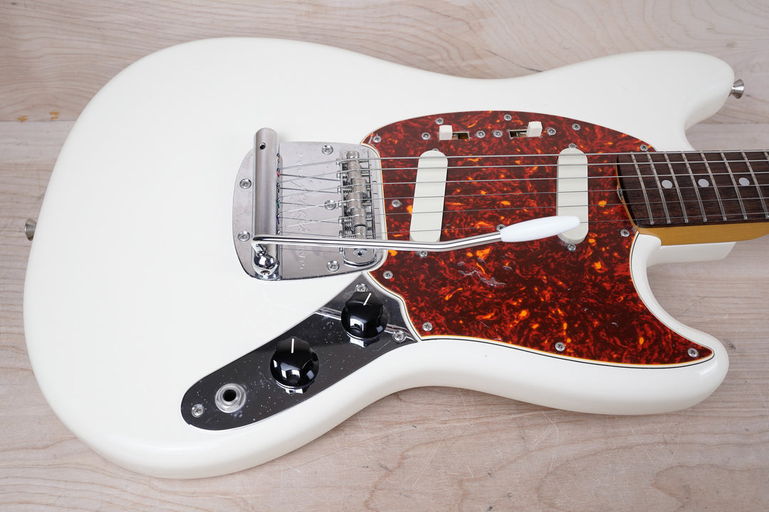 Fender MG65-86 Mustang Reissue CIJ 2006 Vintage White '65