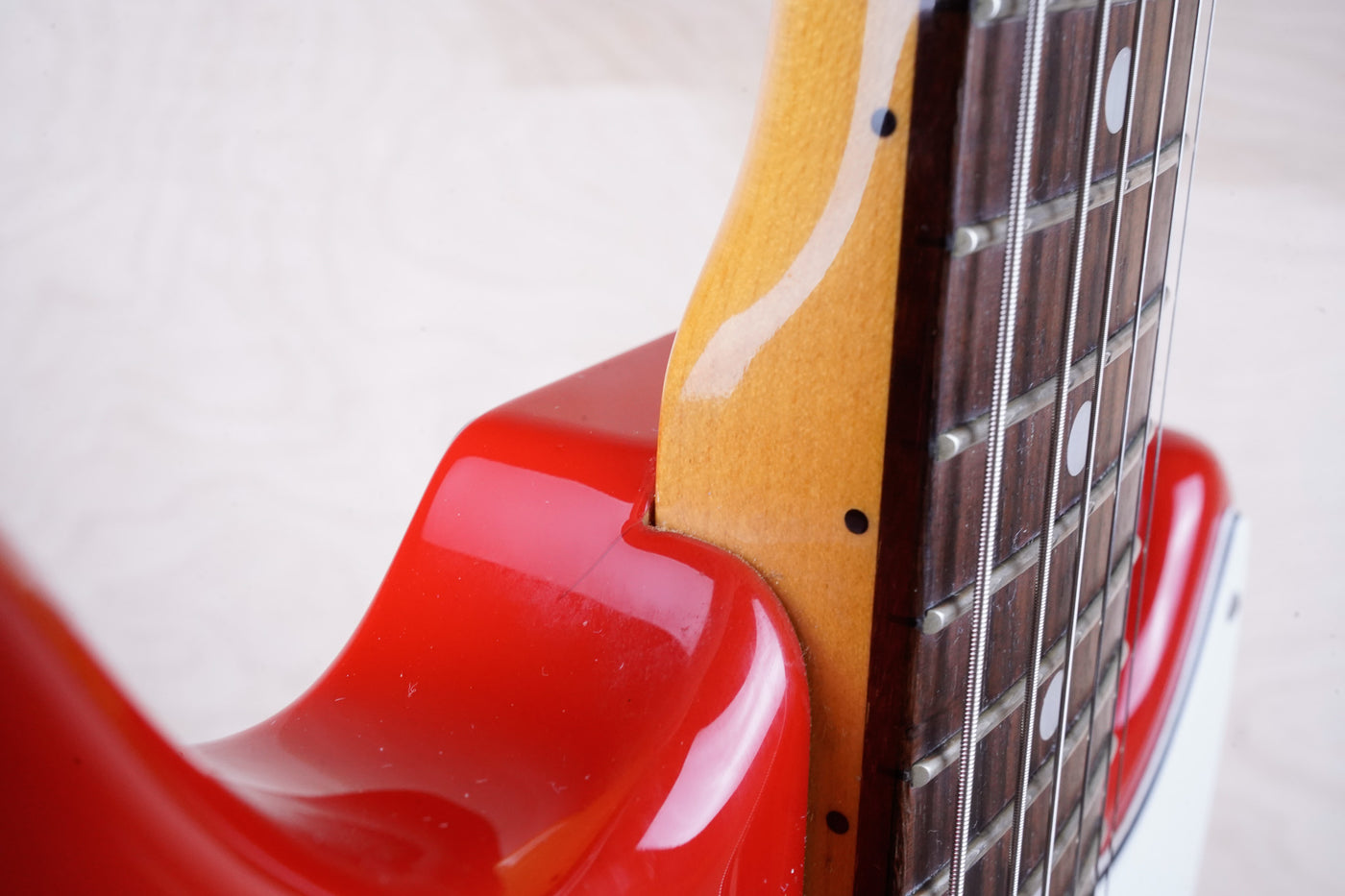 Fender MG-69 Mustang Reissue MIJ 2010 Red Matching Headstock Japan w/ Bag