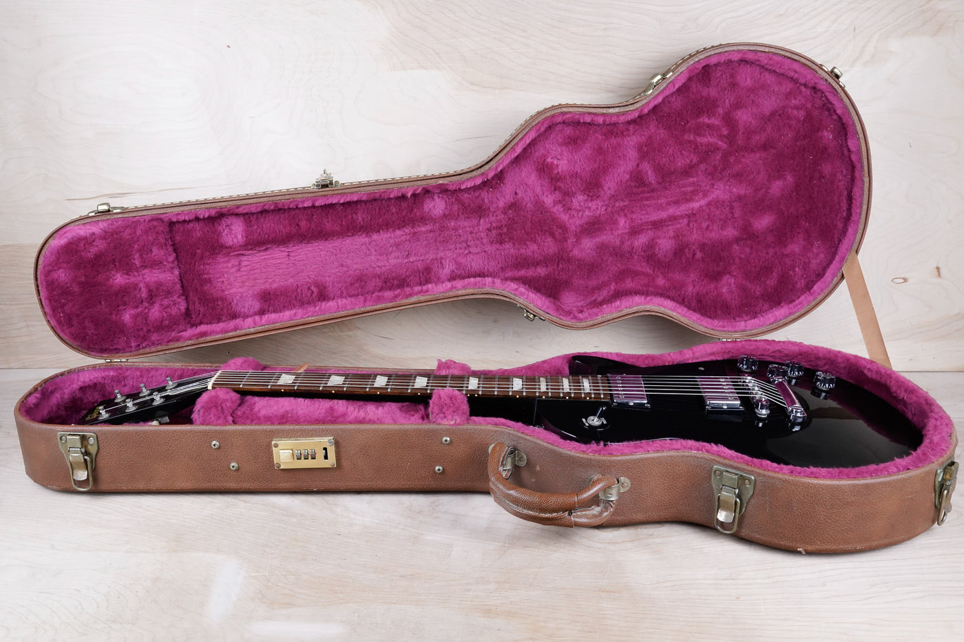 Gibson Les Paul Studio 1997 Ebony Yamano Music w/ OHSC