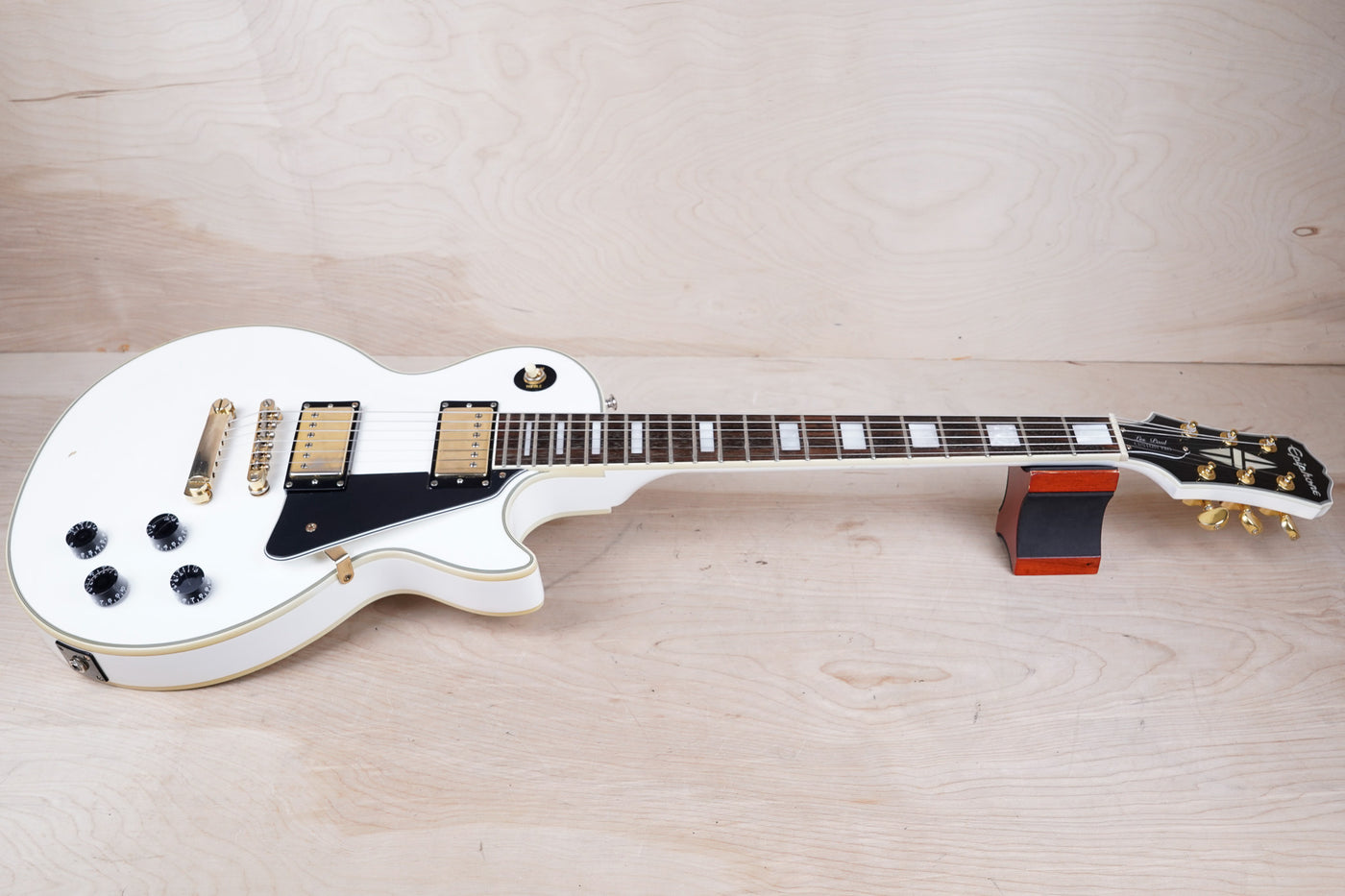 Epiphone Les Paul Custom Pro 2015 Alpine White w/ OHSC