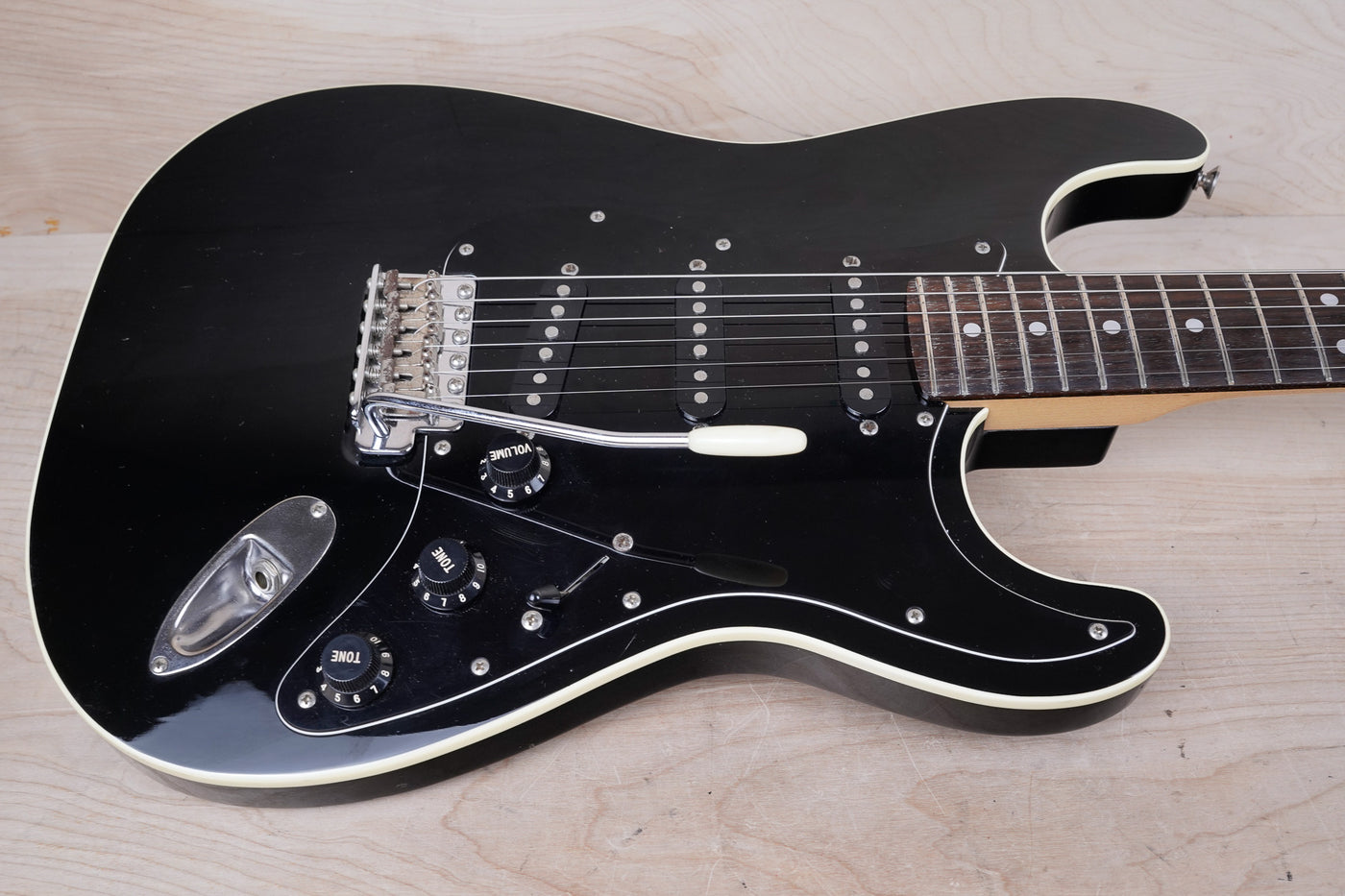 Fender AST-65 Aerodyne Stratocaster CIJ 2004 Black Crafted in Japan w/ Bag