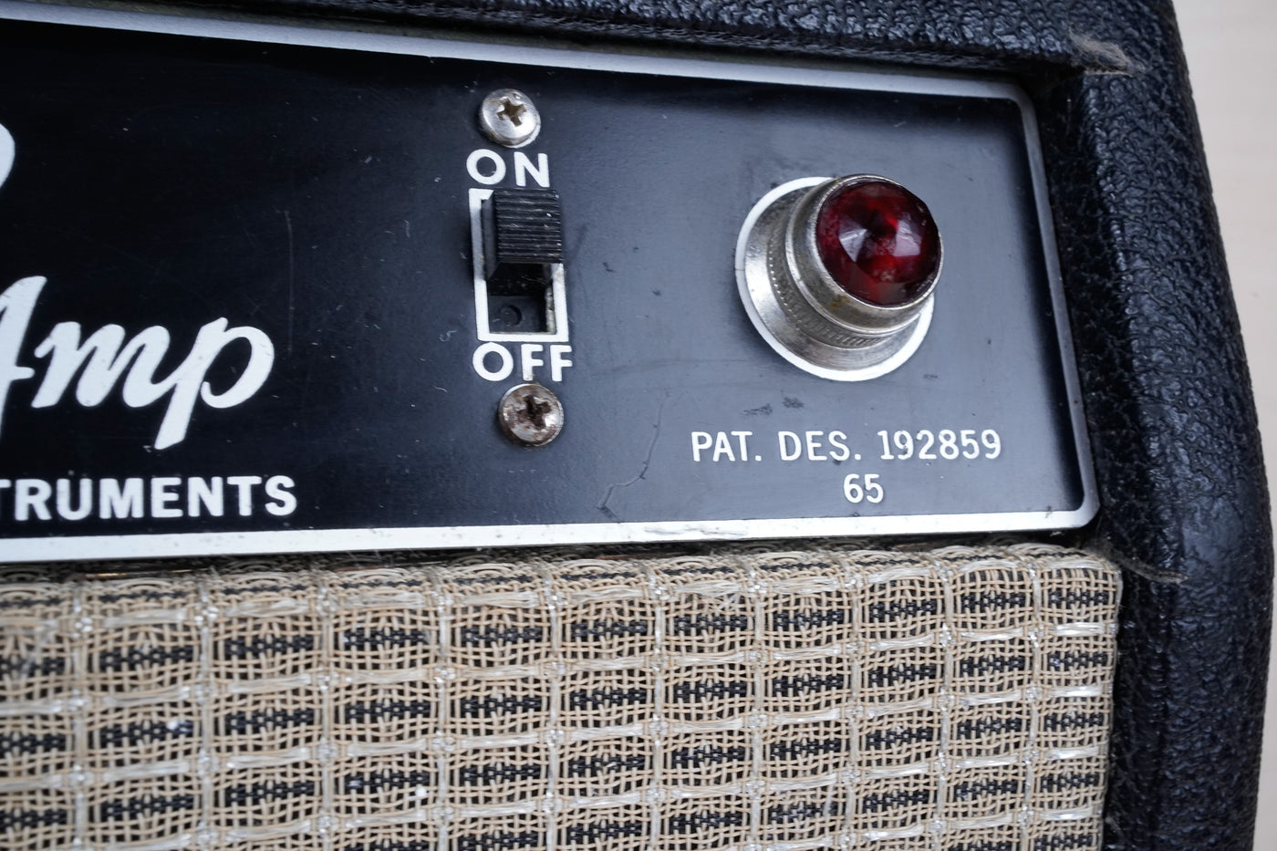 Fender Black Panel Champ 6-Watt 1x8" Guitar Combo 1966 - 3 Prong Cable