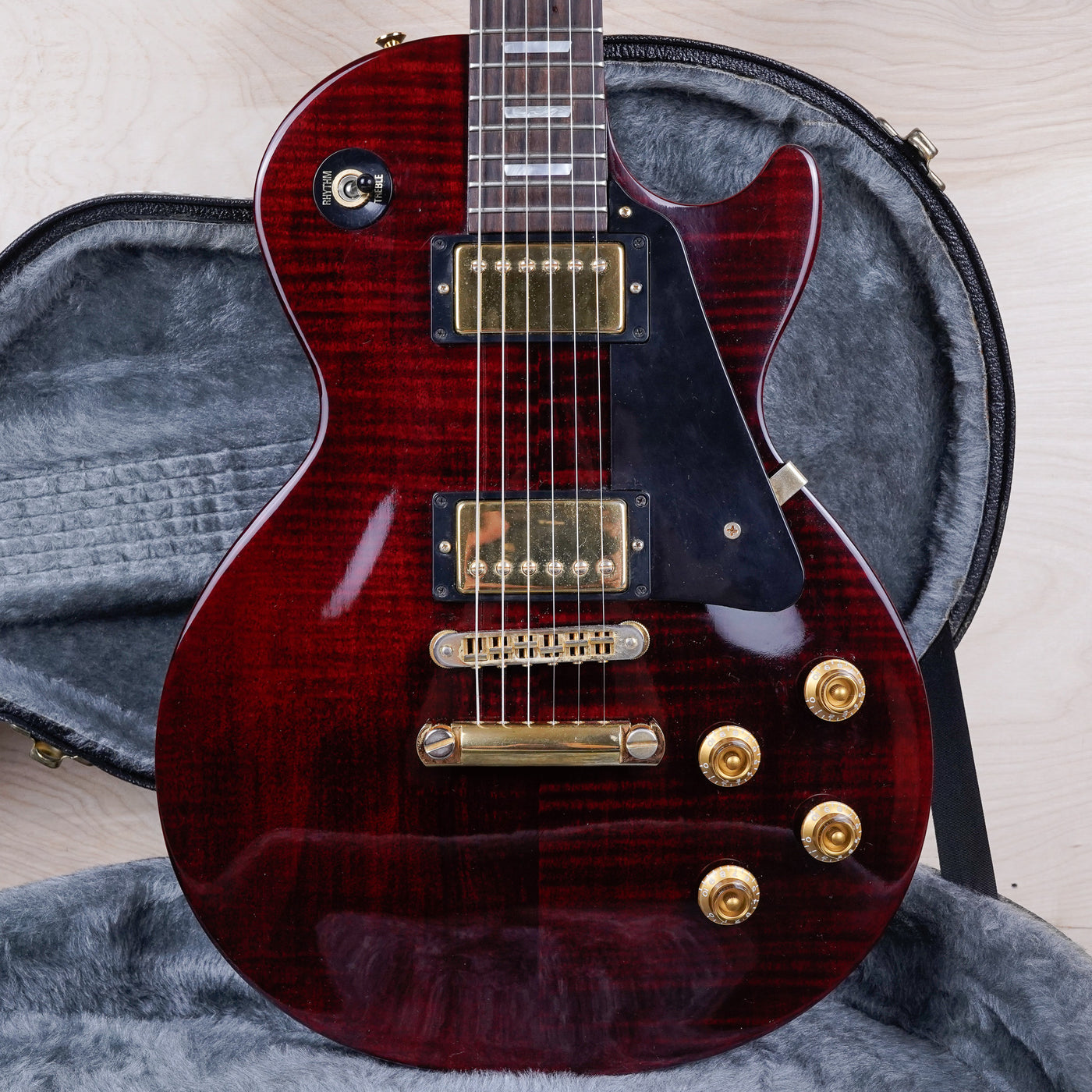 Gibson Les Paul Studio Premium Plus 2002 Wine Red w/ Hard Case