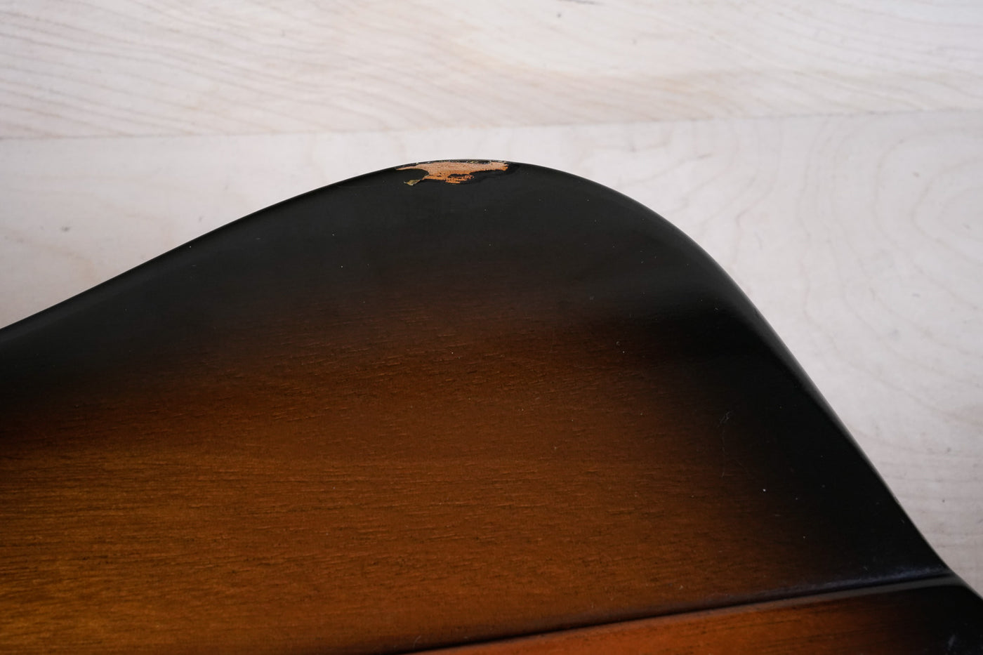 Gibson Thunderbird IV 2005 Vintage Sunburst w/ OHSC