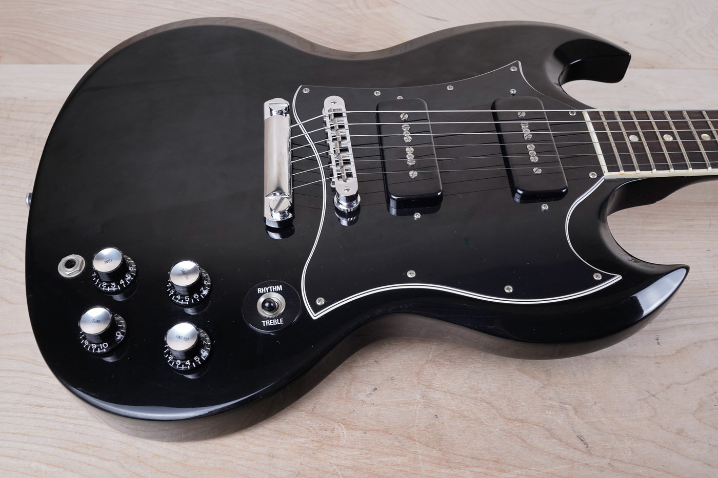 Gibson SG Classic 2004 Ebony w/ Hard Case