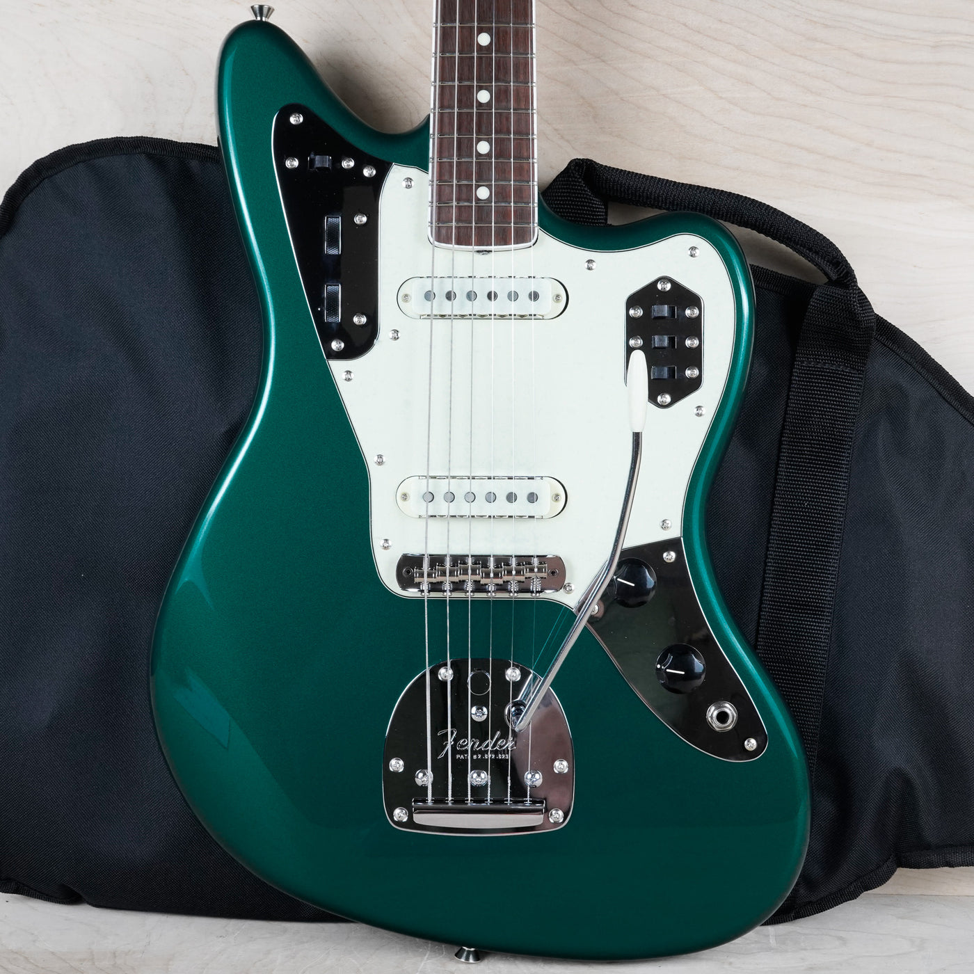 Fender FSR Traditional II '60s Jaguar MIJ 2026 Sherwood Green