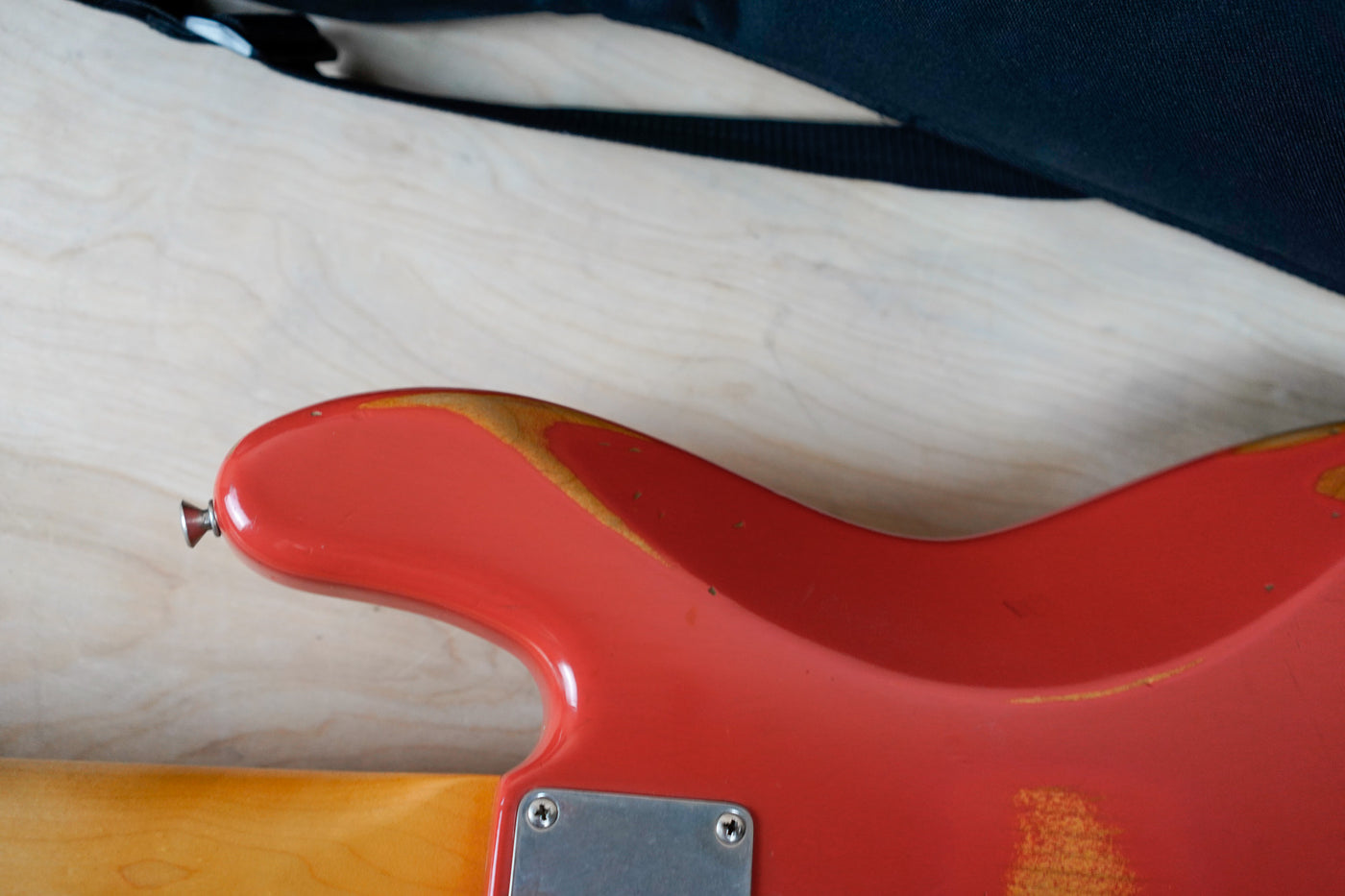 Fender Road Worn '60s Jazz Bass 2019 Fiesta Red Rare Color w/ Bag