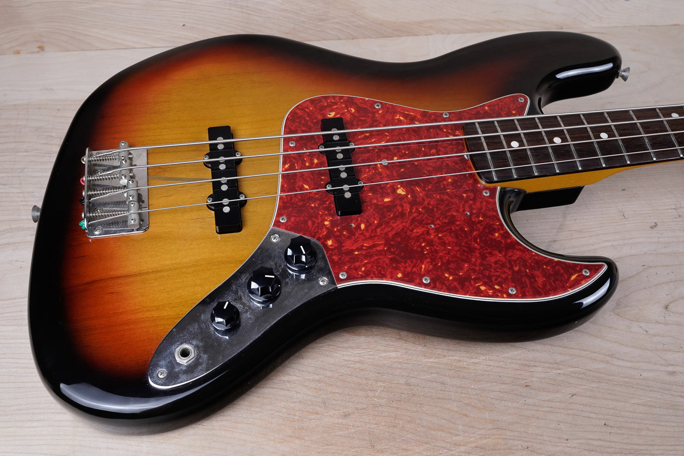 Fender JB-62 Jazz Bass Reissue CIJ 1997 Sunburst Crafted in Japan w/ Bag