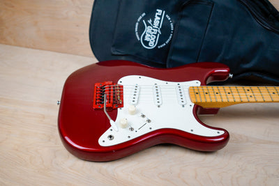 Fender American Stratocaster w/ Red Kahler Bridge 1984 Candy Apple Red Vintage USA w/ Bag