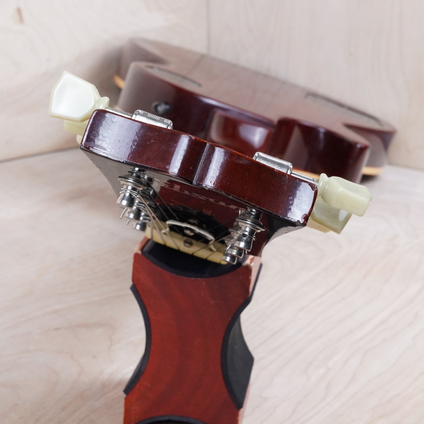 Gibson Les Paul Premium Plus 2006 Heritage Cherry Sunburst AAA Flame Top Burstbucker Pro PAF Pickups w/ OHSC, Paperwork