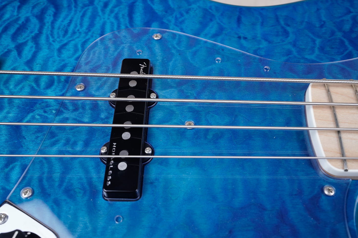 Fender FSR Traditional II '70s Jazz Bass MIJ 2021 Caribbean Blue Japan w/ Bag