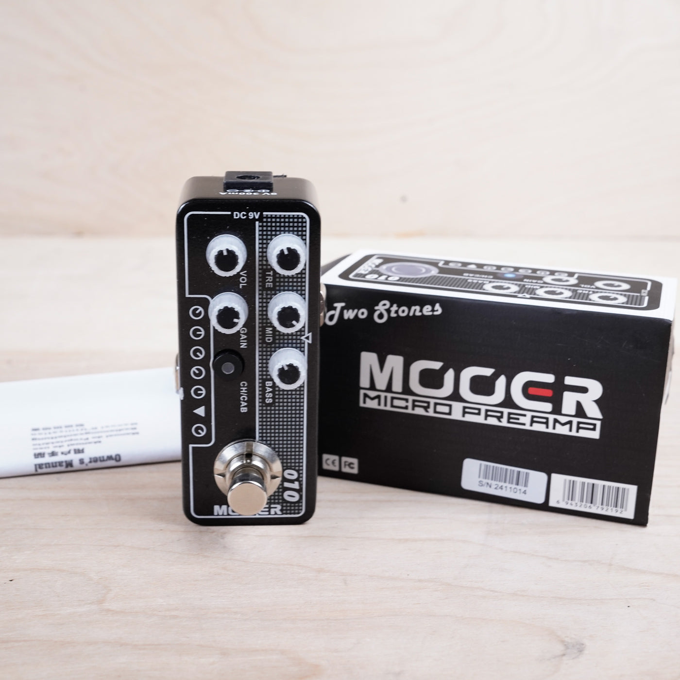 Mooer 010 Two Stone Micro Preamp Effect Pedal in Box