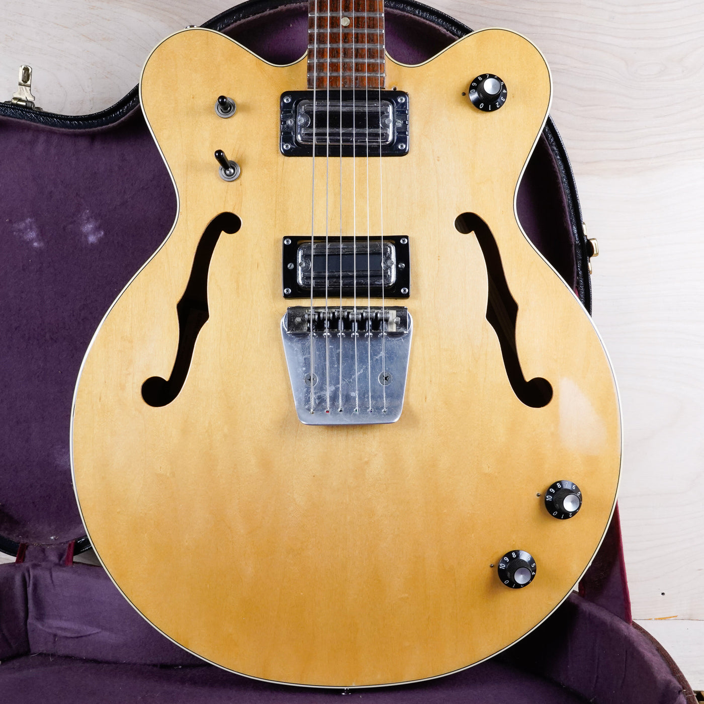 Gretsch 7607 Broadkaster Hollow Body 1975 Natural Filter'Tron Pickups Vintage USA w/ OHSC