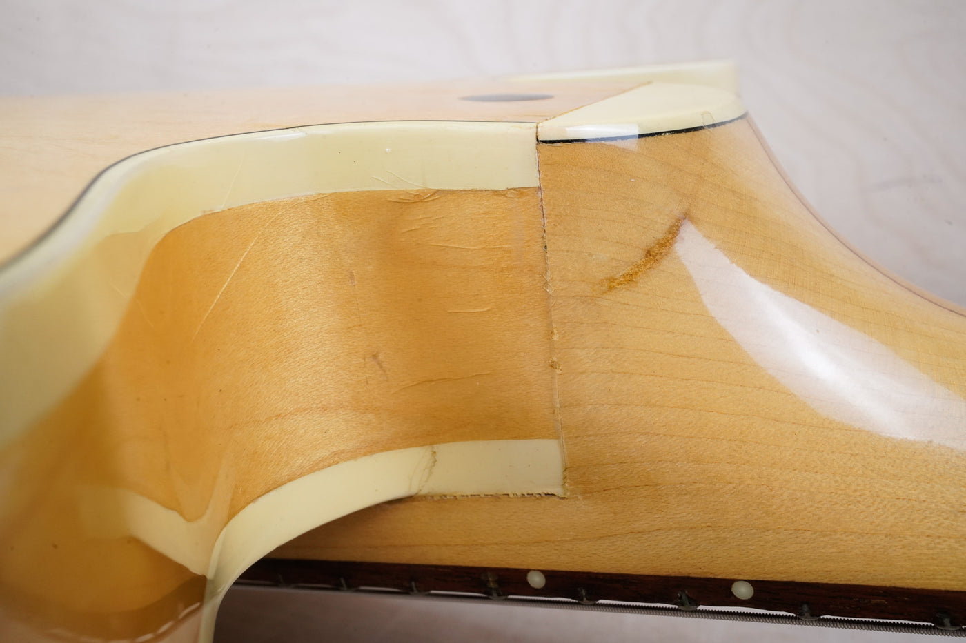 Gretsch 7607 Broadkaster Hollow Body 1975 Natural Filter'Tron Pickups Vintage USA w/ OHSC