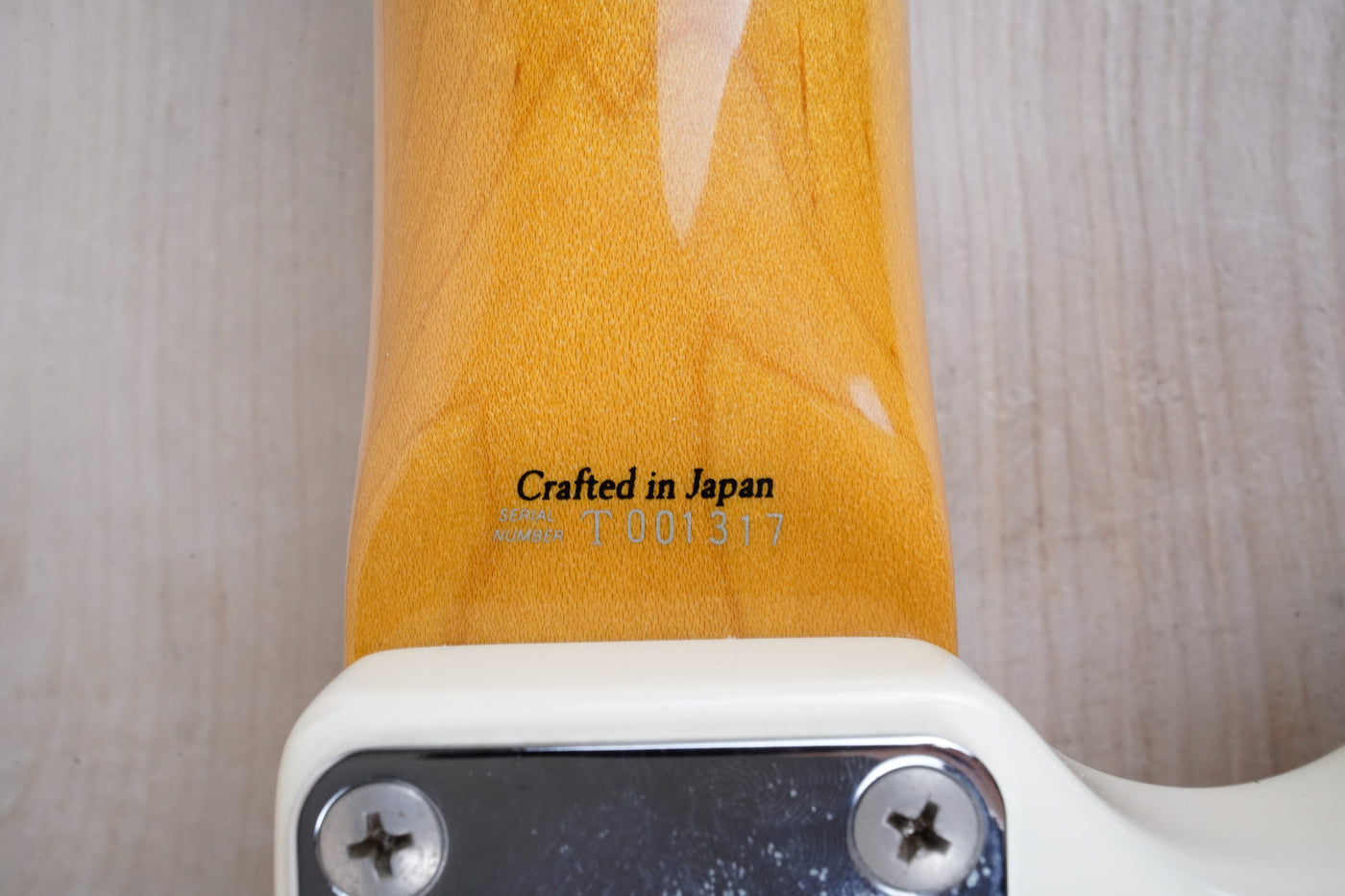 Fender MG-65 Mustang Reissue CIJ 2007 Vintage White US Vintage Grey Bobbin Pickups w/ Bag