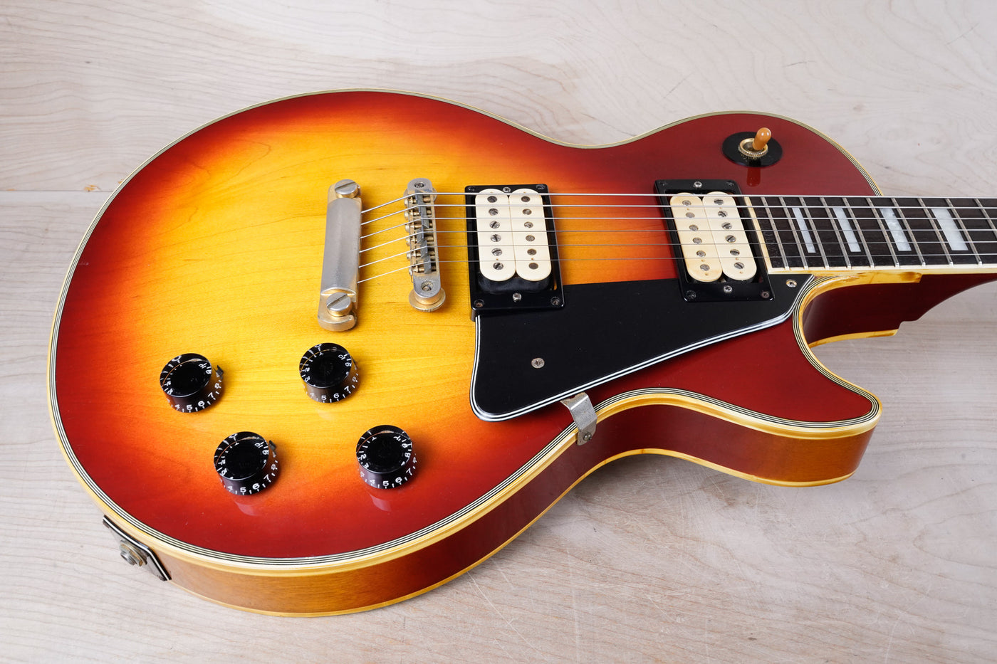 Burny FLC-85 Custom MIJ 1976 with Vintage Dimarzio PAF Pickups Double White Japan Tereda w/ Gig Bag