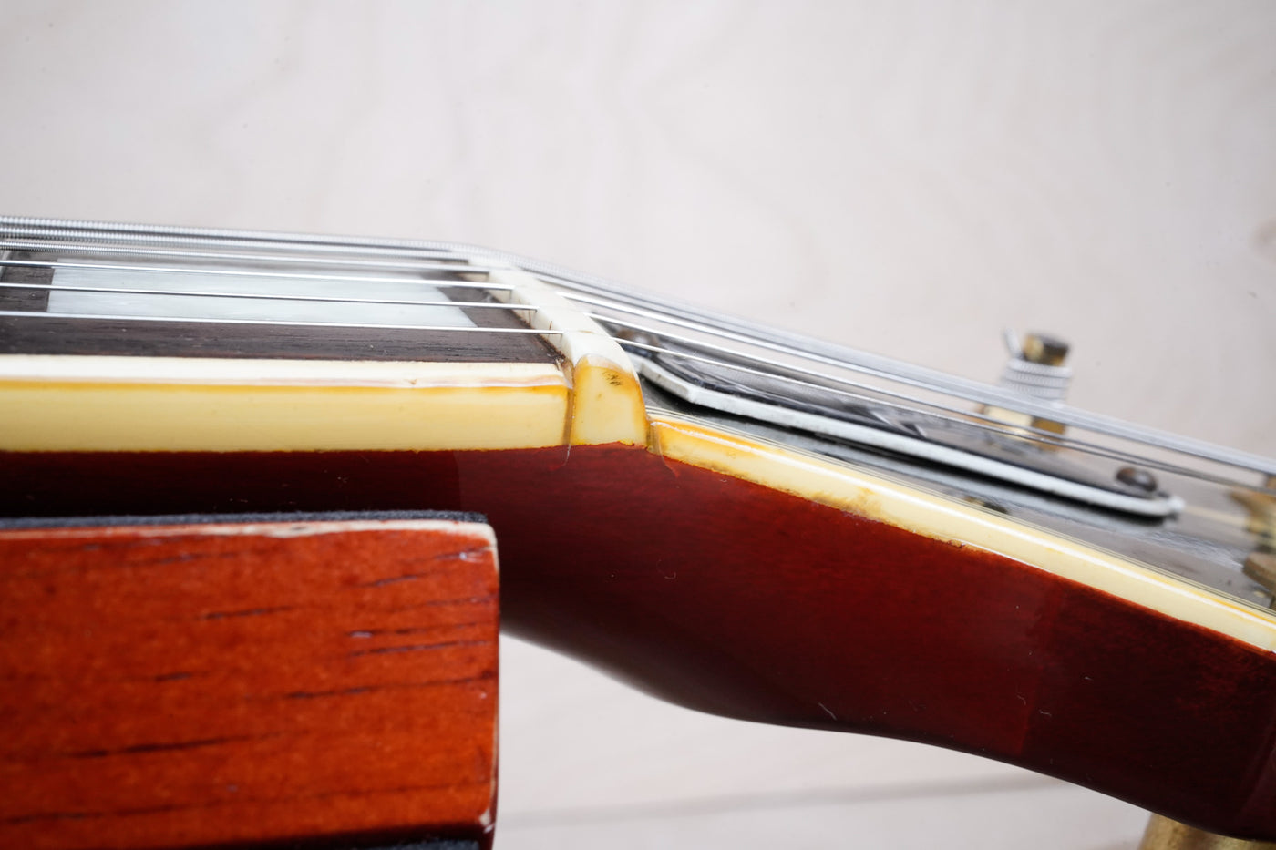 Burny FLC-85 Custom MIJ 1976 with Vintage Dimarzio PAF Pickups Double White Japan Tereda w/ Gig Bag