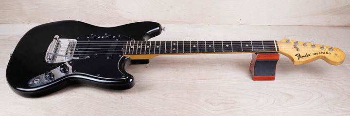 Fender Mustang 1976 Black Vintage USA w/ OHSC – A Flash Flood of Gear