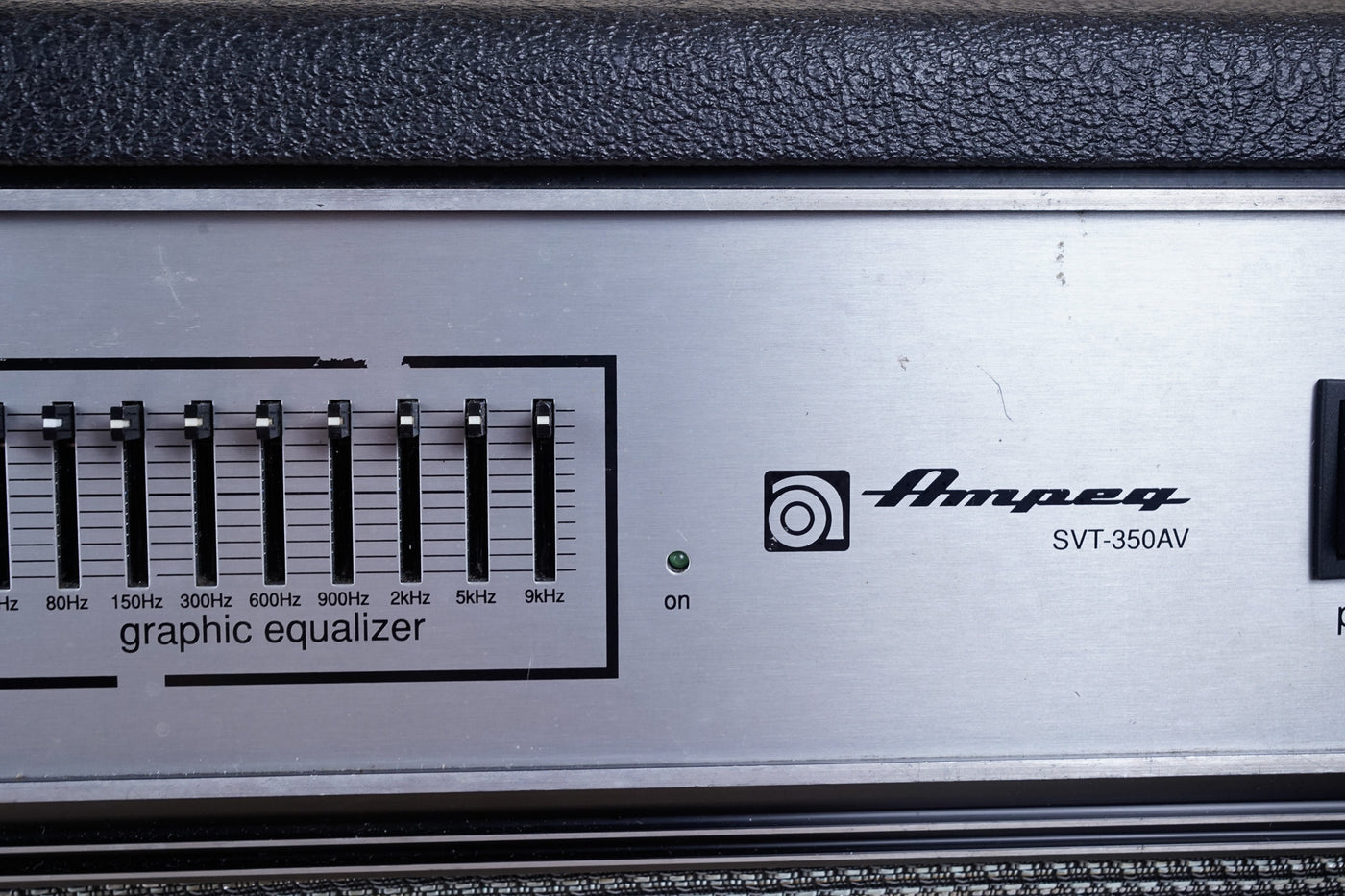 Ampeg SVT-350AV 50th Anniversary 350-Watt Solid State Bass Amp Head 2000 Black