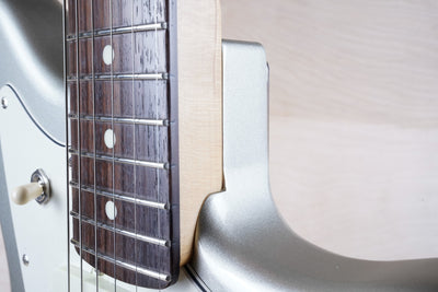 Fender FSR Hybrid II Jazzmaster MIJ 2024 Inca Silver Japan w/ Bag