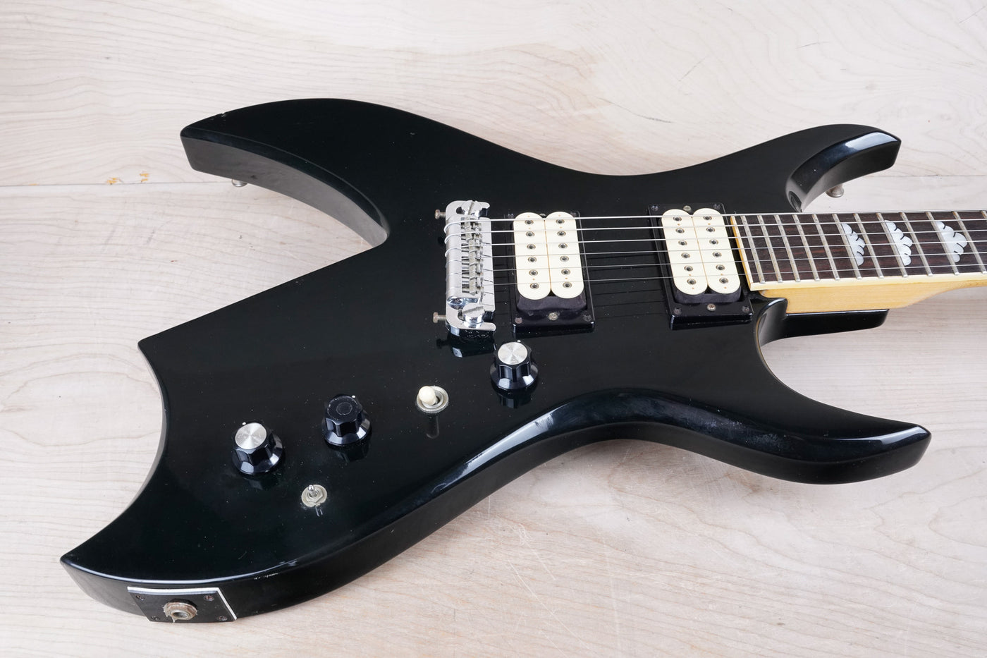 Fernandes BG-80 MIJ 1990s Black Made in Japan w/ Bag