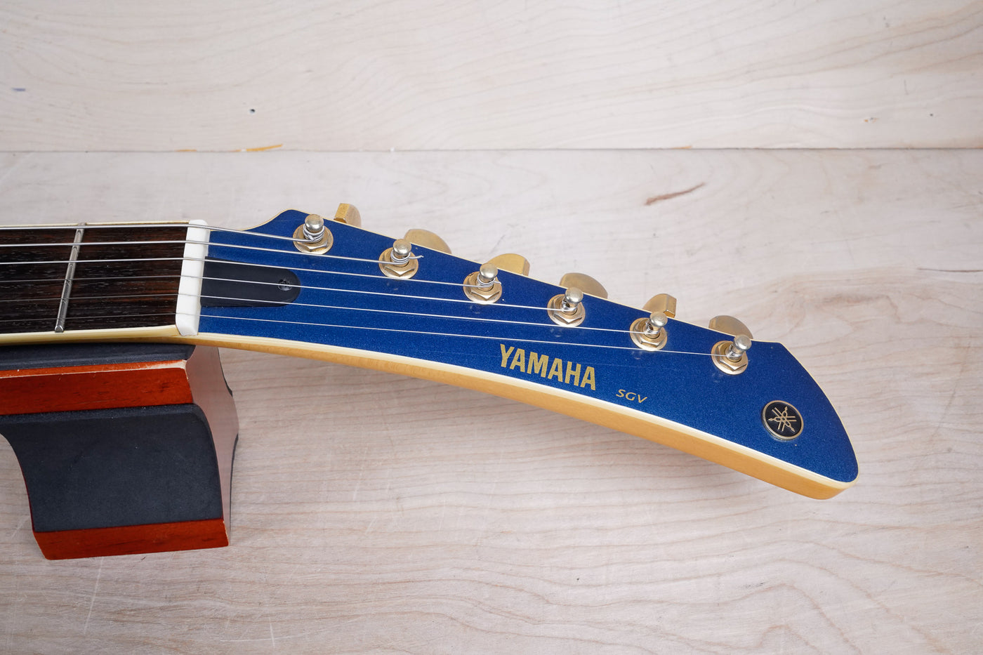 Yamaha SGV-700 Flying Samurai 2000 Shelby Blue w/ Bag