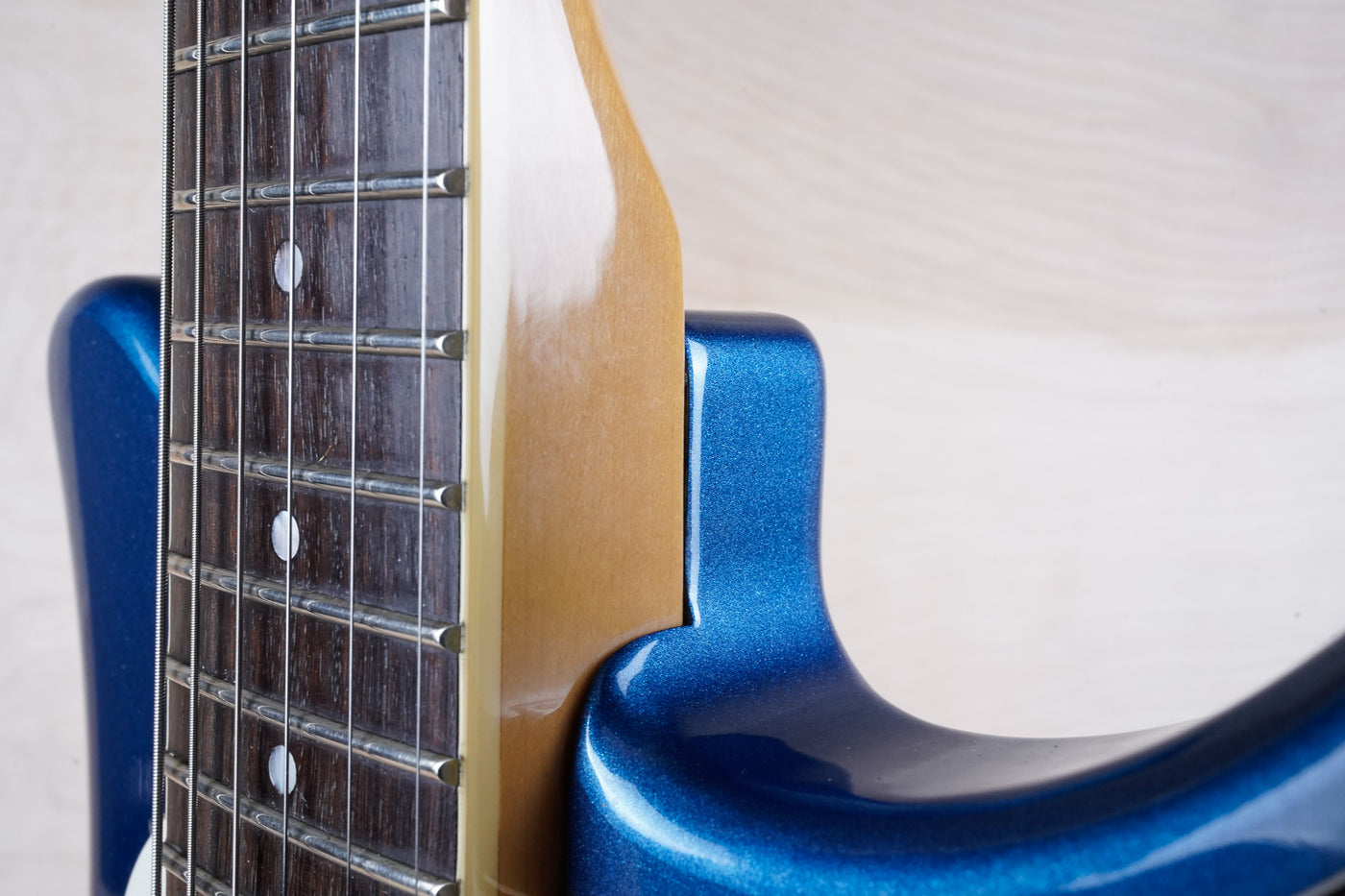 Yamaha SGV-700 Flying Samurai 2000 Shelby Blue w/ Bag