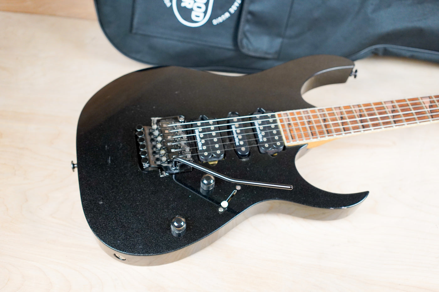 Ibanez RG2570EX Prestige 2003 Galaxy Black Lo TRS Trem Made in Japan MIJ w/ Bag