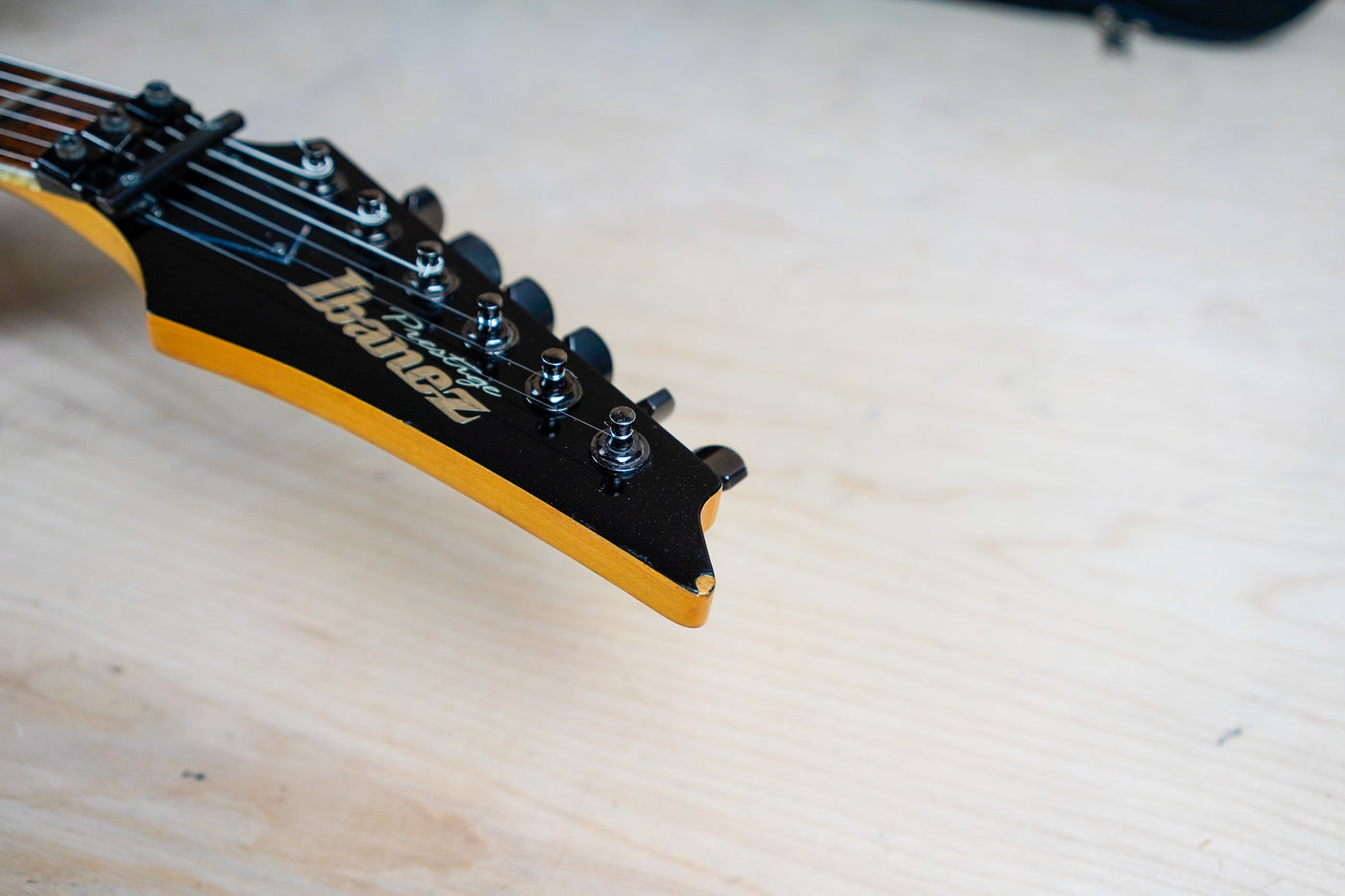 Ibanez RG2570EX Prestige 2003 Galaxy Black Lo TRS Trem Made in Japan MIJ w/ Bag