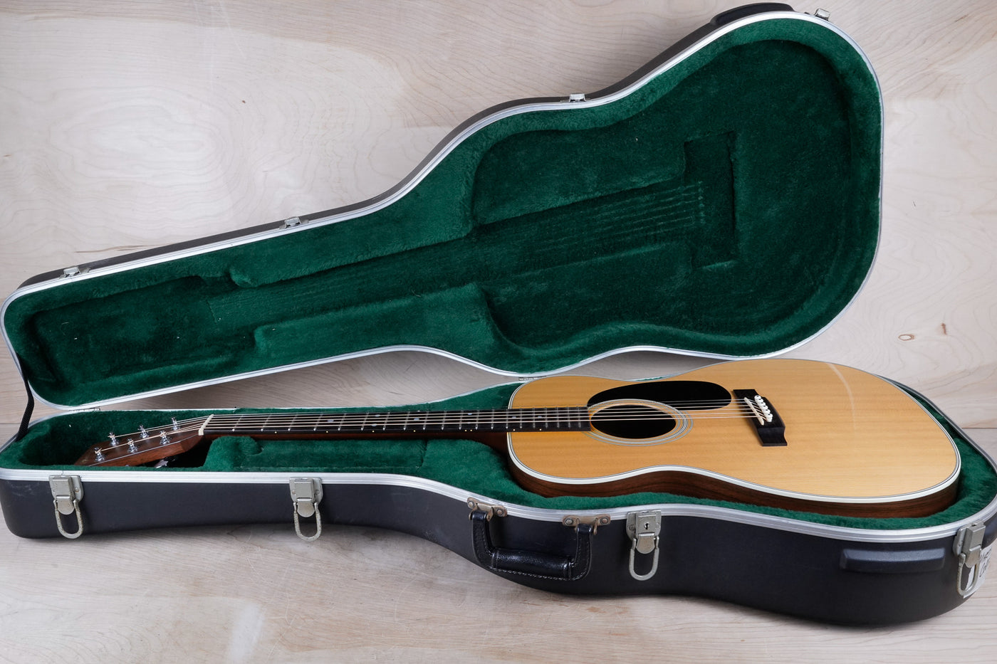 Martin 000-28 2006 Natural w/ OHSC