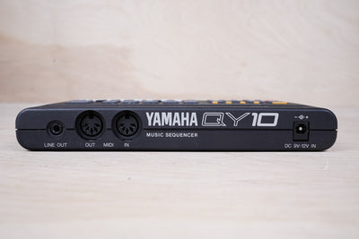 Yamaha QY10 Music Sequencer w/ Case, Power Supply