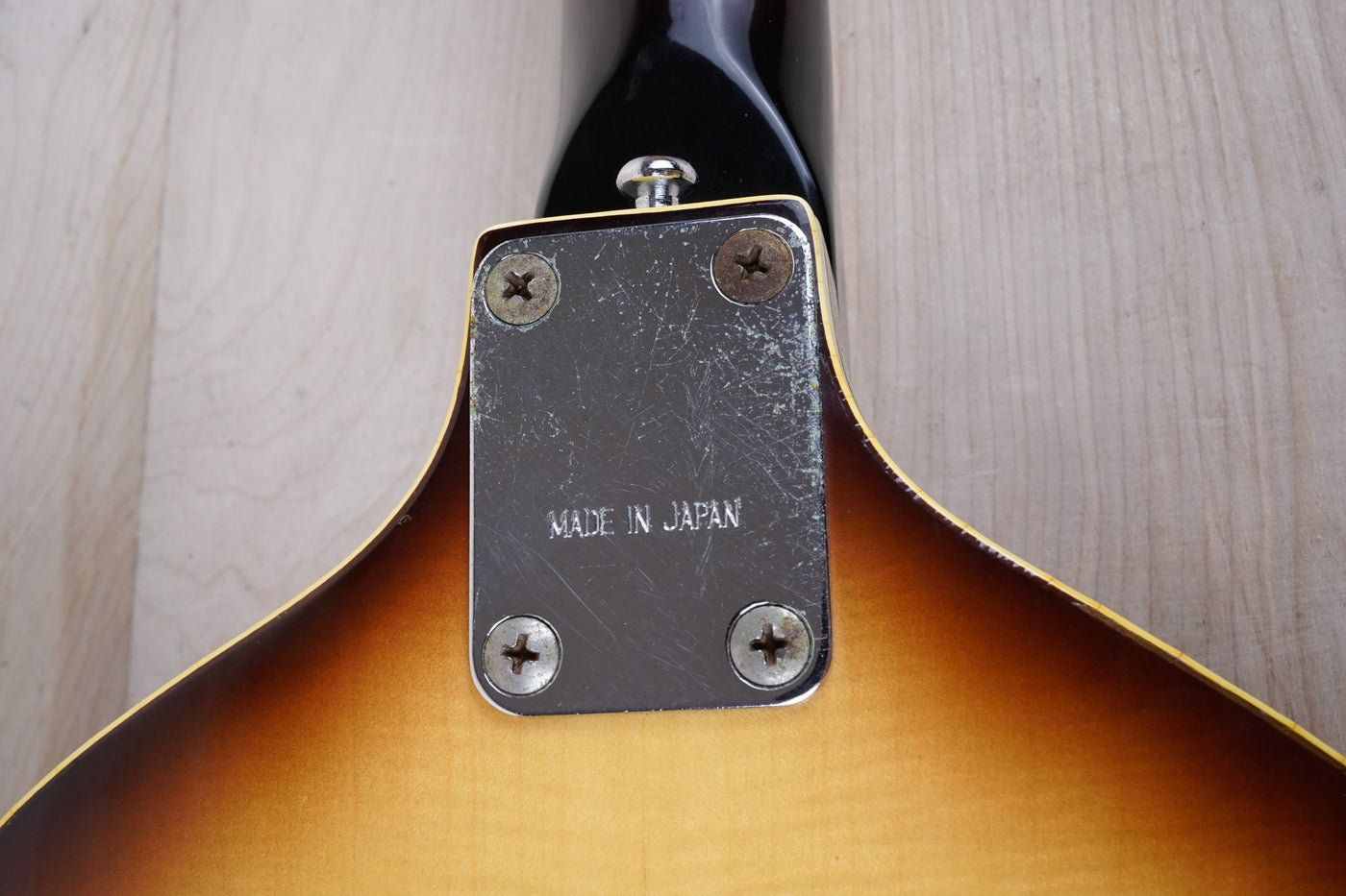 Greco VB-360 Violin Bass MIJ Vintage 1970s Sunburst Maxon Pickups w/ OHSC