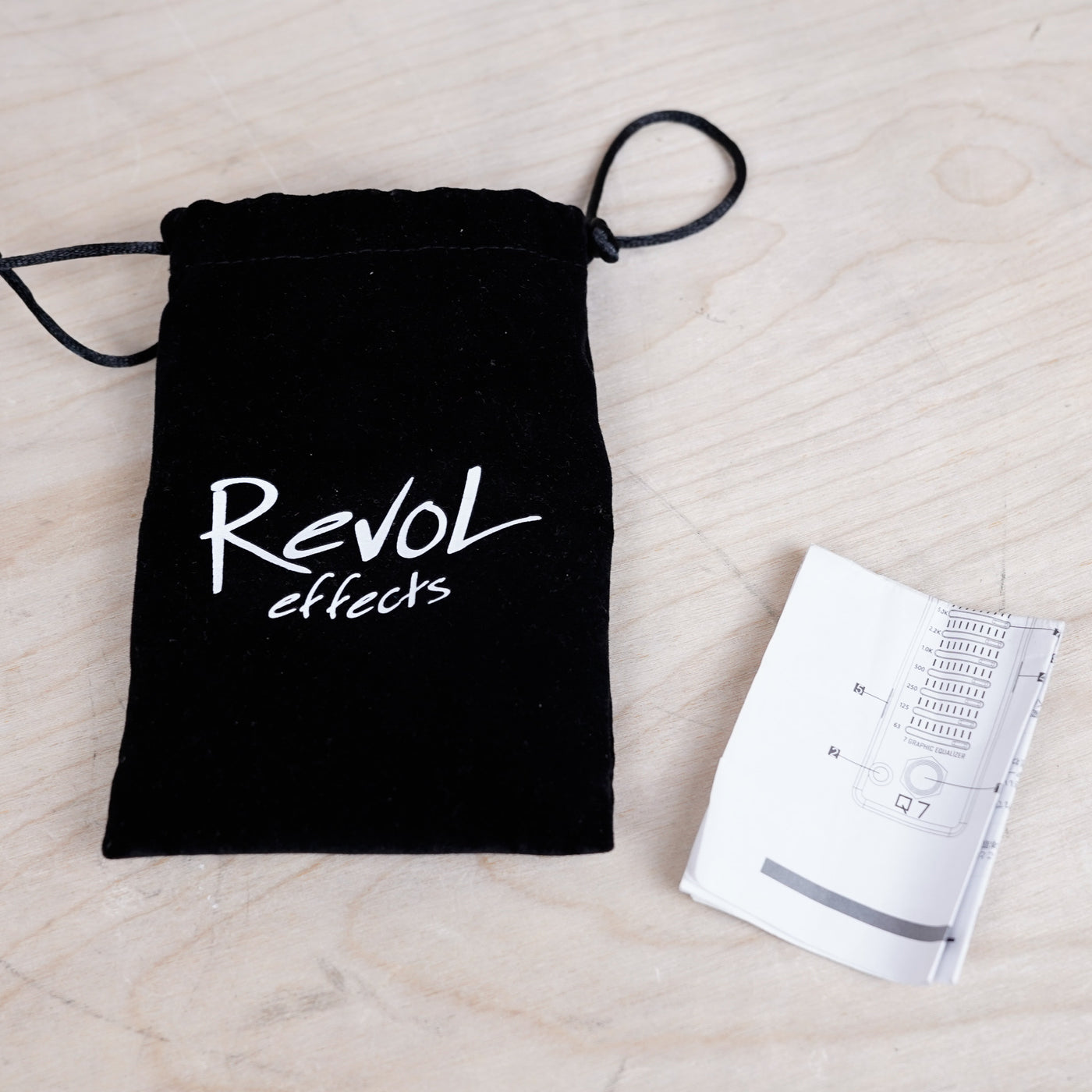 Revol Effects Q7 EEQ-01 Equalizer Pedal 7 Band Compact Mini EQ
