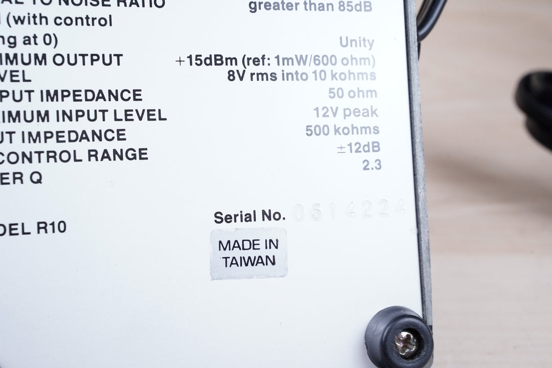 Ross 10 Band Graphic Equalizer in Box – A Flash Flood of Gear
