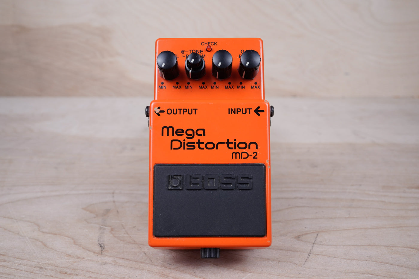 Boss MD-2 Mega Distortion Pedal (Silver Label) 2006