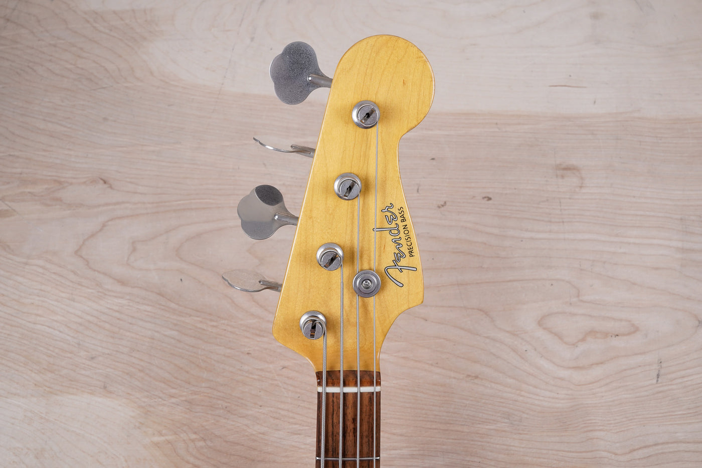 Fender PB-62 Precision Bass Reissue CIJ 2002 Olympic White w/ Bag