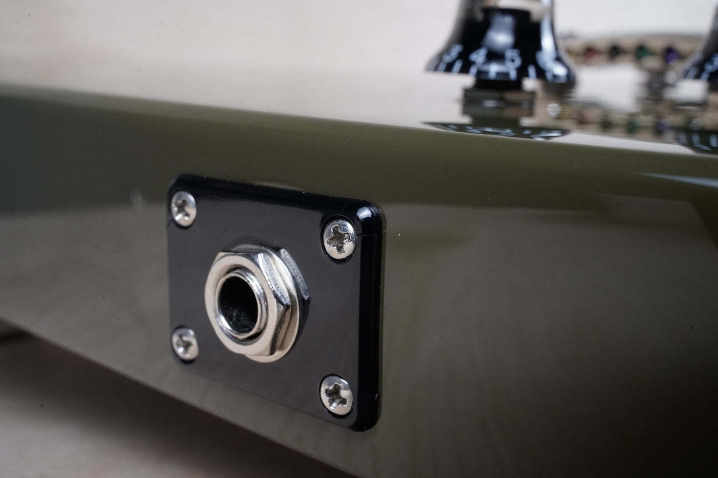 Epiphone Limited Run Explorer 2020 Olive Drab Green w/ Epiphone Hard Case