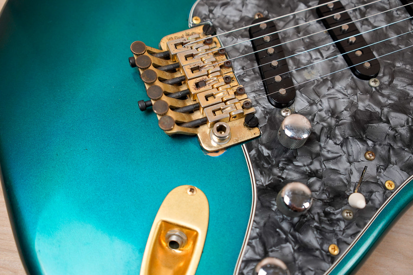 Fender Order Made ST-Pro Stratocaster Pro Feel w/ Floyd Rose MIJ 1984 Aged Lake Placid Blue w/ Bag
