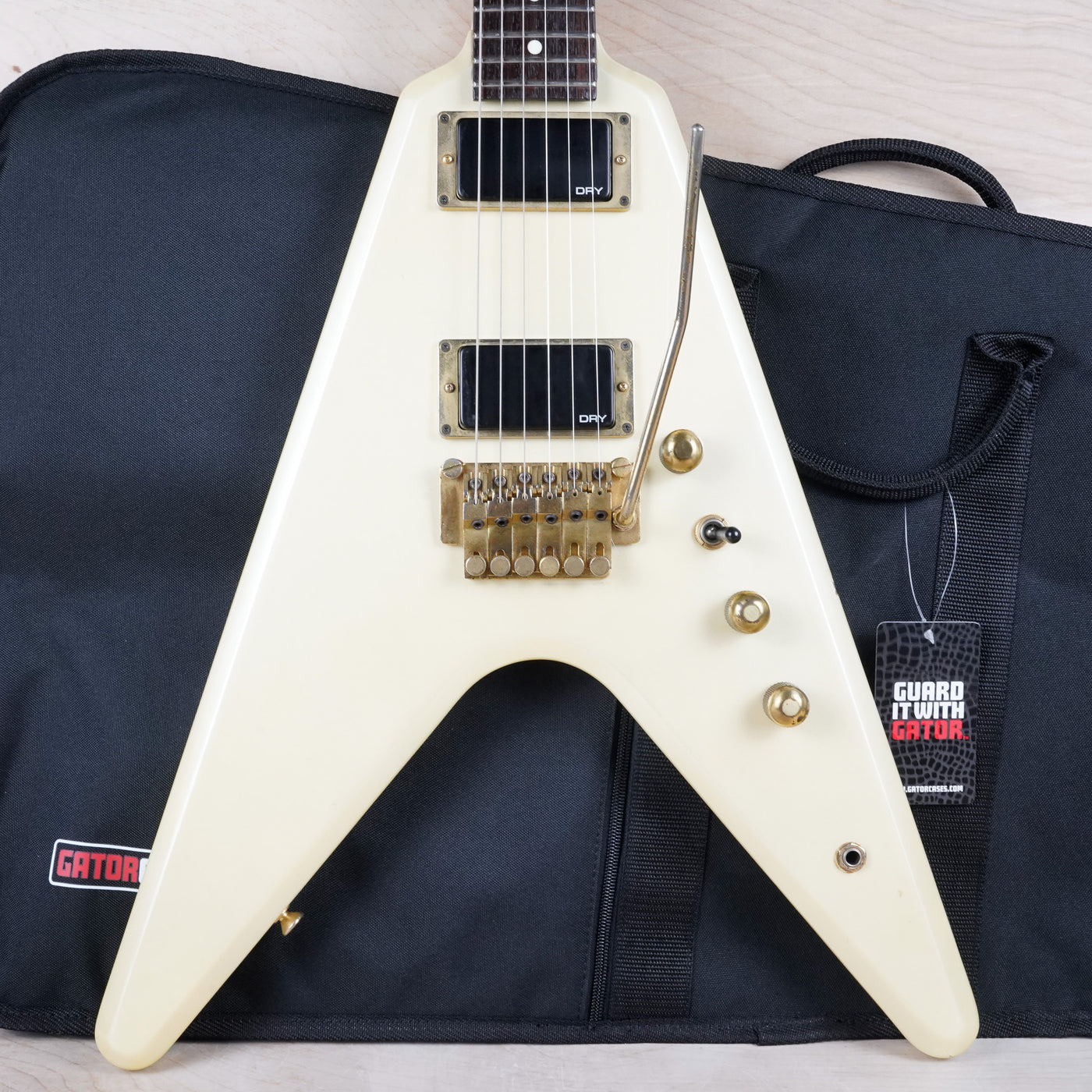 Greco MTV-60 MIJ 1984 Vintage White Dry 1982 Pickups Spin Diver Locking Tremolo Japan Flying V Style w/ Bag