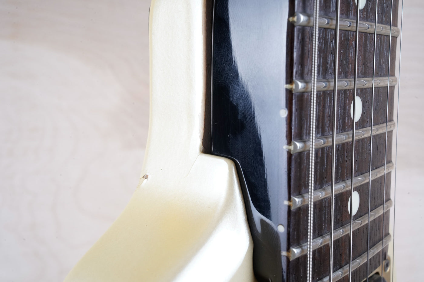 Greco MTV-60 MIJ 1984 Vintage White Dry 1982 Pickups Spin Diver Locking Tremolo Japan Flying V Style w/ Bag