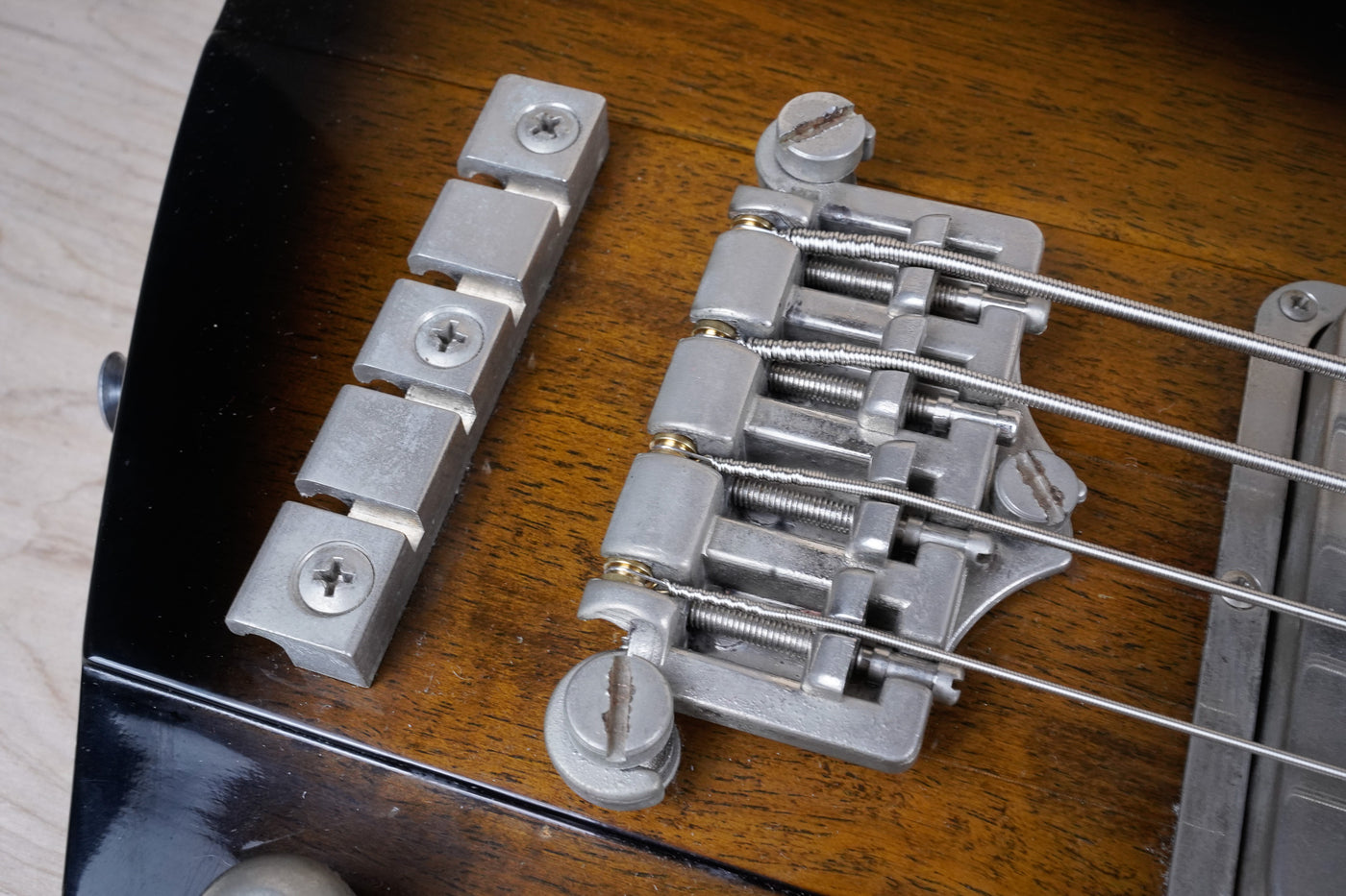 Greco TB-70 Thunderbird Bass MIJ 1989 Sunburst Vintage Japan w/ Bag