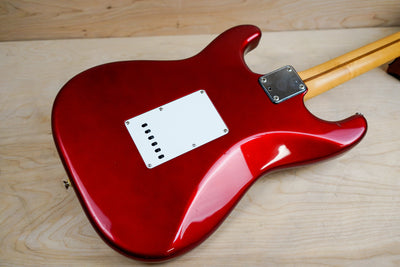 Fender ST-557 Contemporary Series Stratocaster SSS MIJ w/ System One Tremolo 1984 Candy Apple Red w/ Hard Case