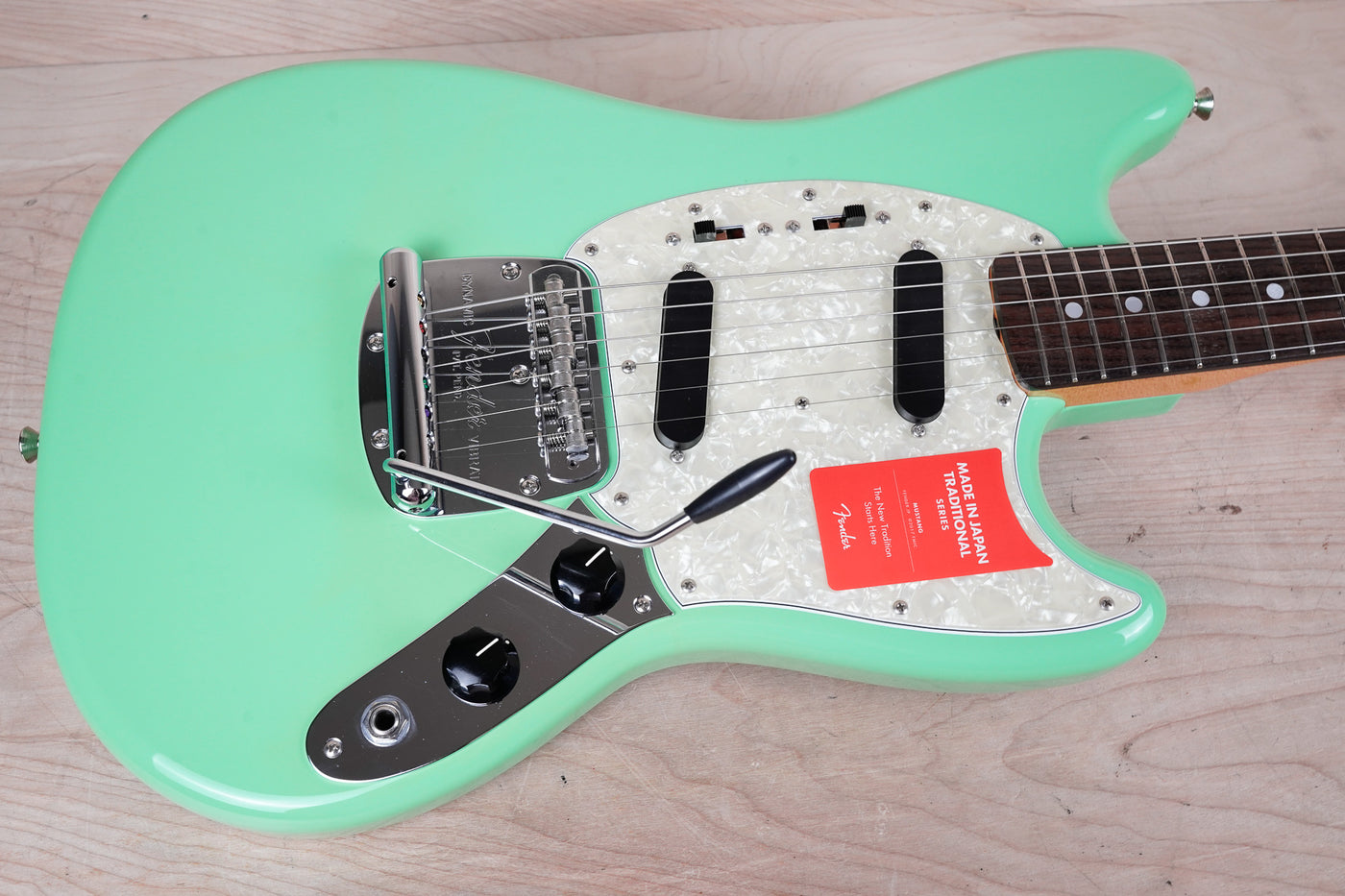 Fender Traditional '60s Mustang MIJ 2017 Surf Green Japan Exclusive w/ Bag