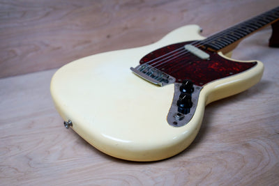 Fender Musicmaster with Rosewood Fretboard 1973 Vintage Aged Olympic White w/ OHSC