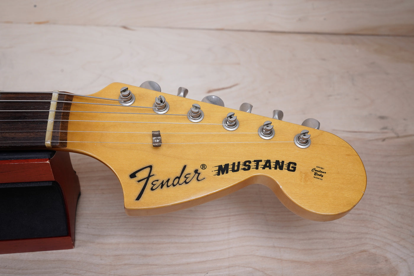 Fender MG-69 Mustang Reissue CIJ 1997 Yellow White Crafted in Japan w/ Bag