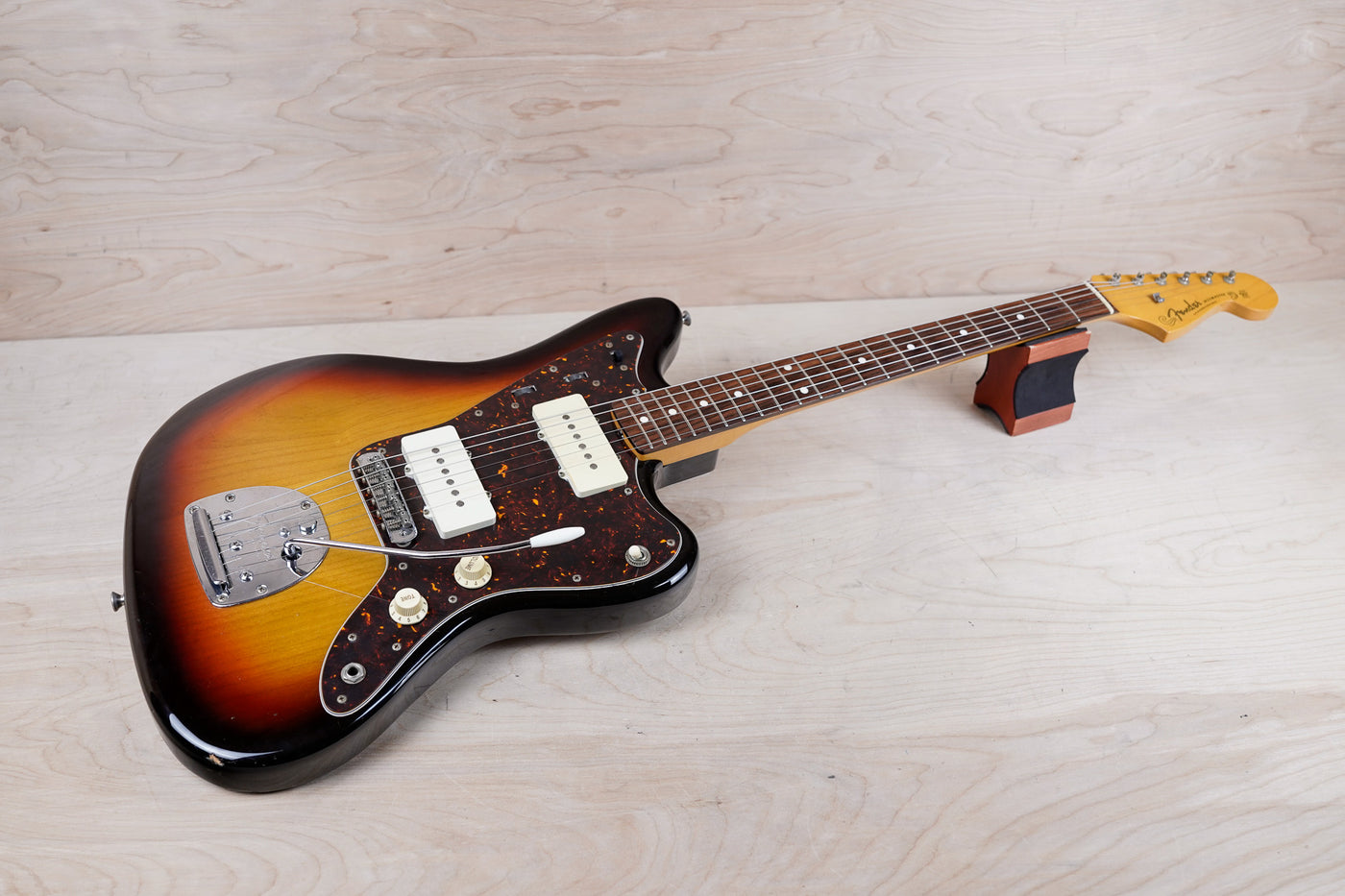 Fender JM-66 Jazzmaster Reissue CIJ 2004 Sunburst Crafted in Japan w/ G&G Hard Case