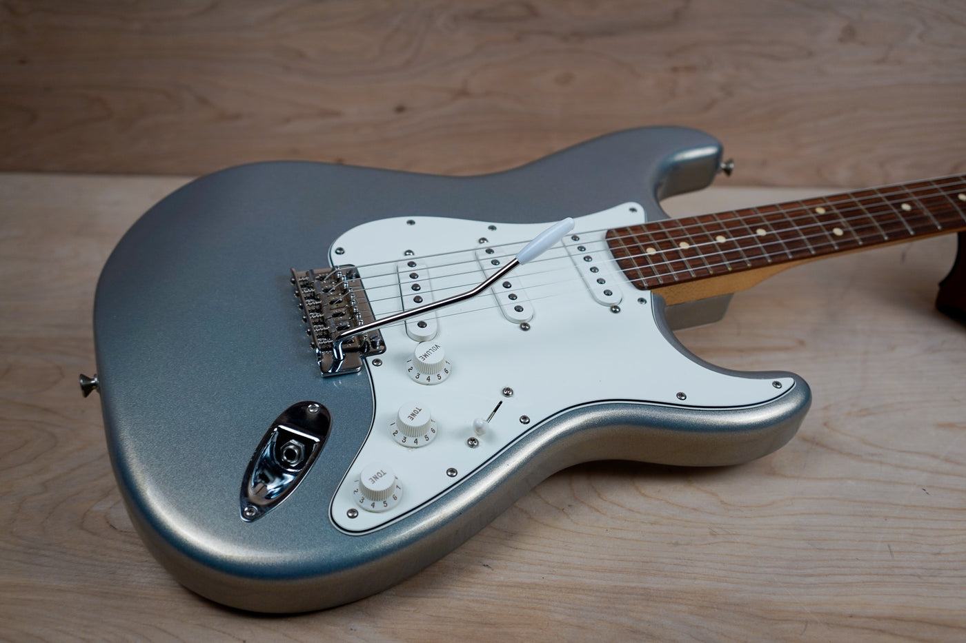 Fender Player Stratocaster 2019 Silver w/ Bag