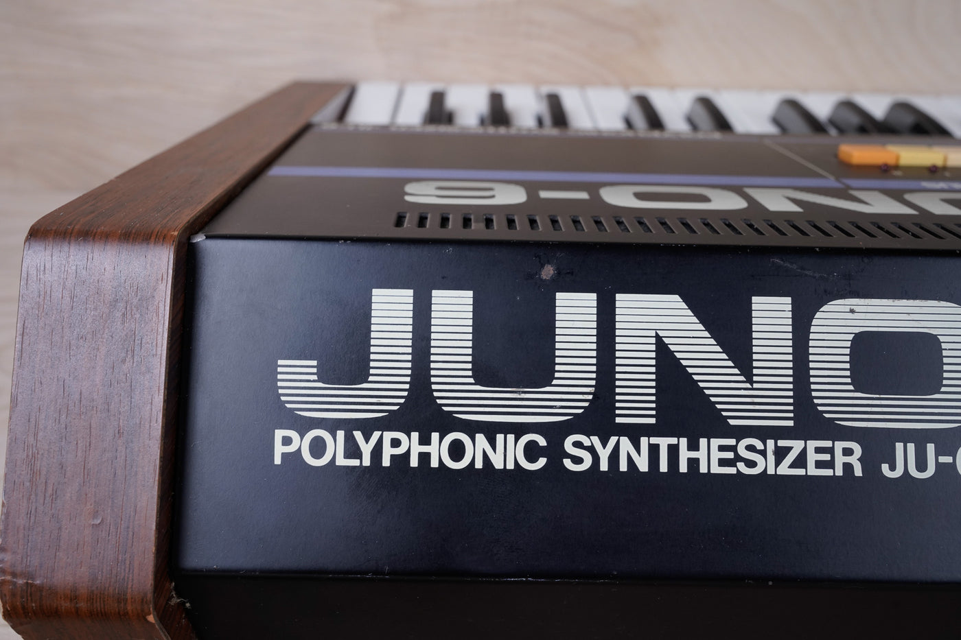 Roland Juno-6 61-Key Polyphonic Synthesizer 1983 100V Made in Japan MIJ