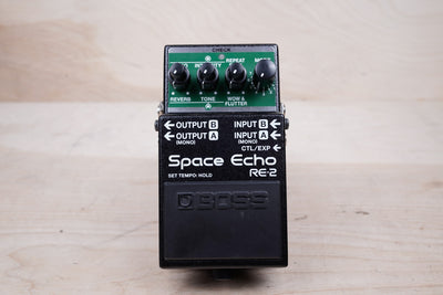 Boss RE-2 Space Echo Black / Green in Box w/ Paperwork